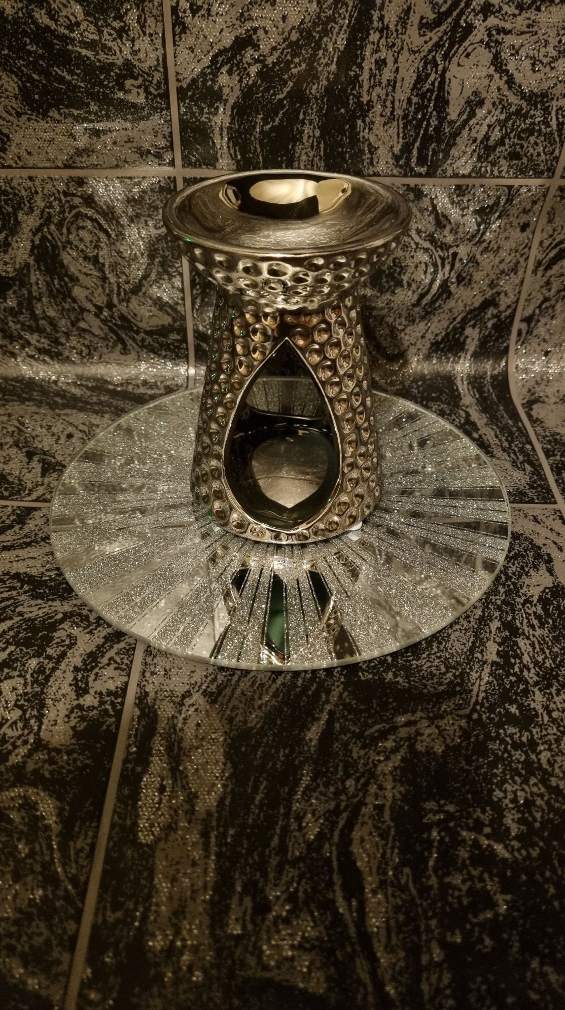 8" Silver Sparkly Mirror Plate - KJ's Sizzling Scentz